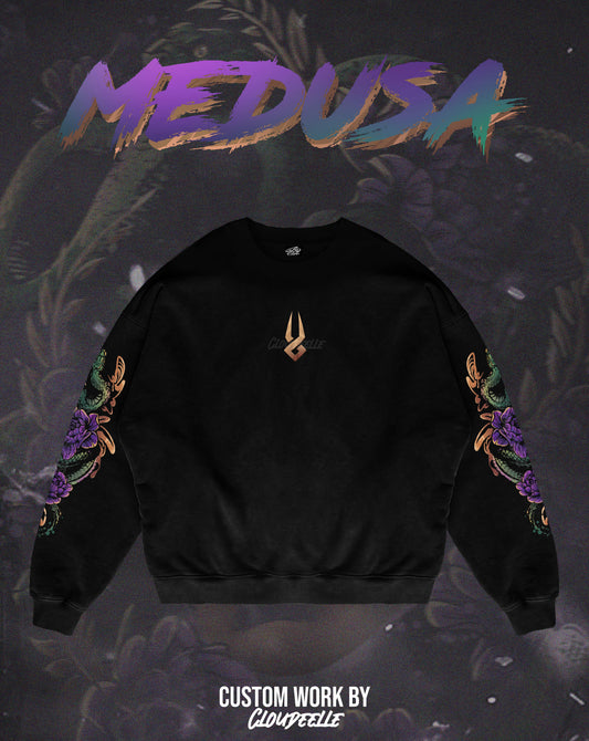 "Medusa" - Oversized Crewneck